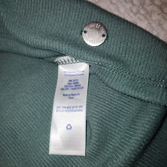 Girls Green Top XL - Picture 4 of 4